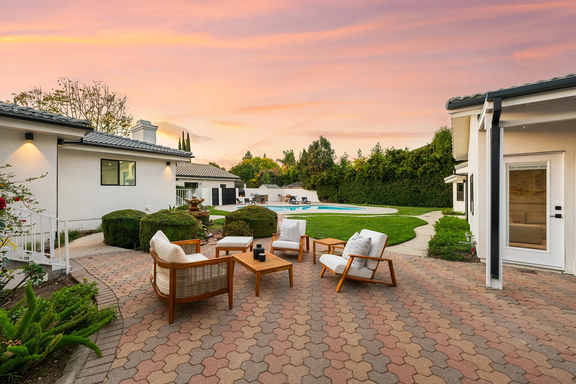 A brick patio in Palm Beach County, Florida, installed by paver contractors